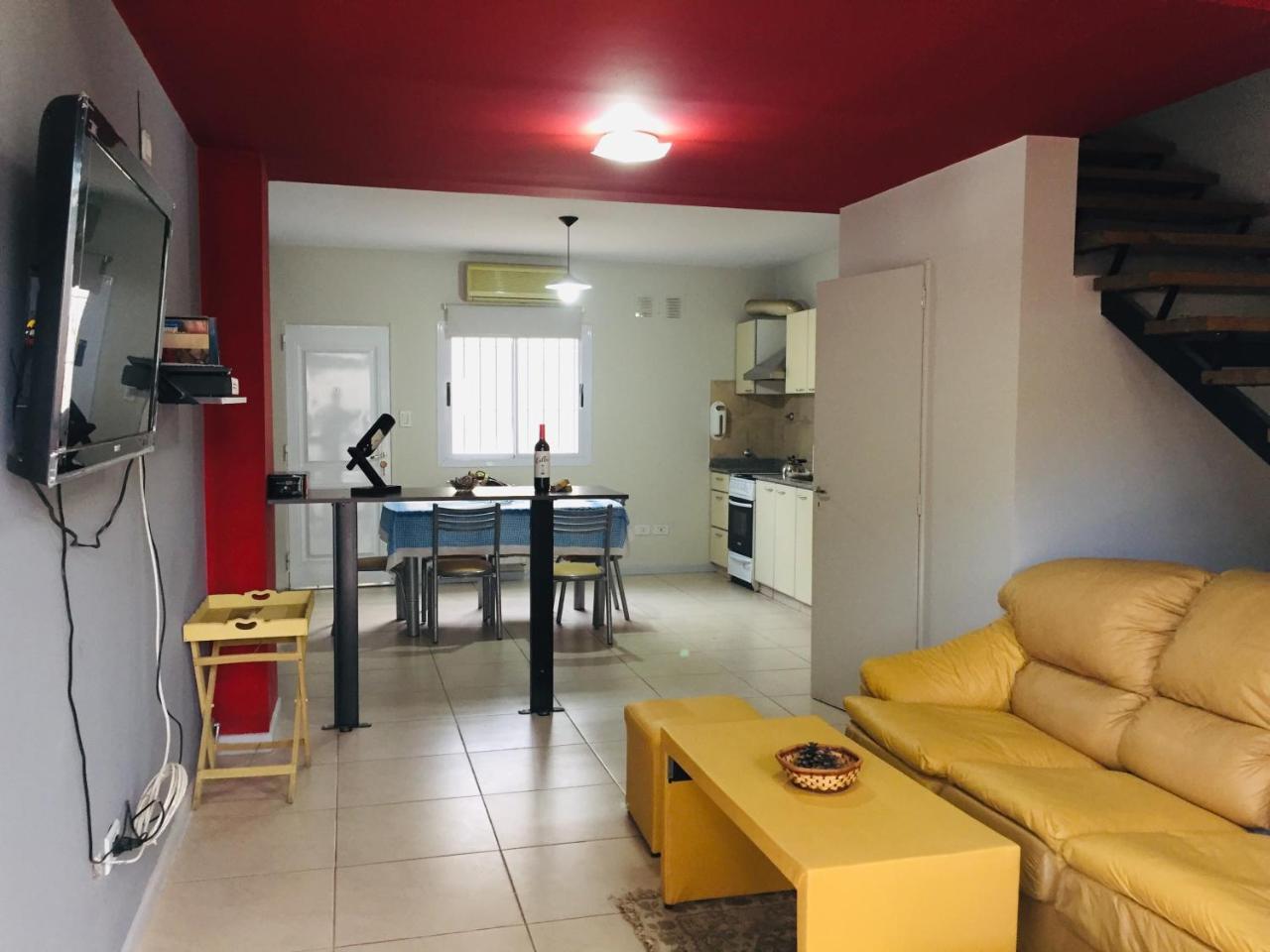 Excelente Duplex en Consorcio Privado c/ cochera San Juan Exterior foto